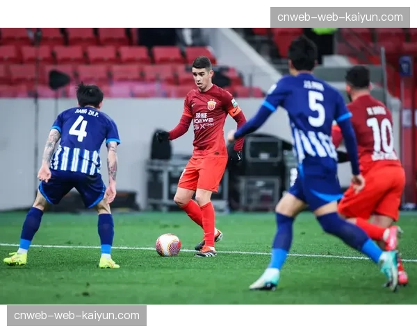 评论：海港中场失控暴露防线隐患，奥斯卡缺席影响持续发酵